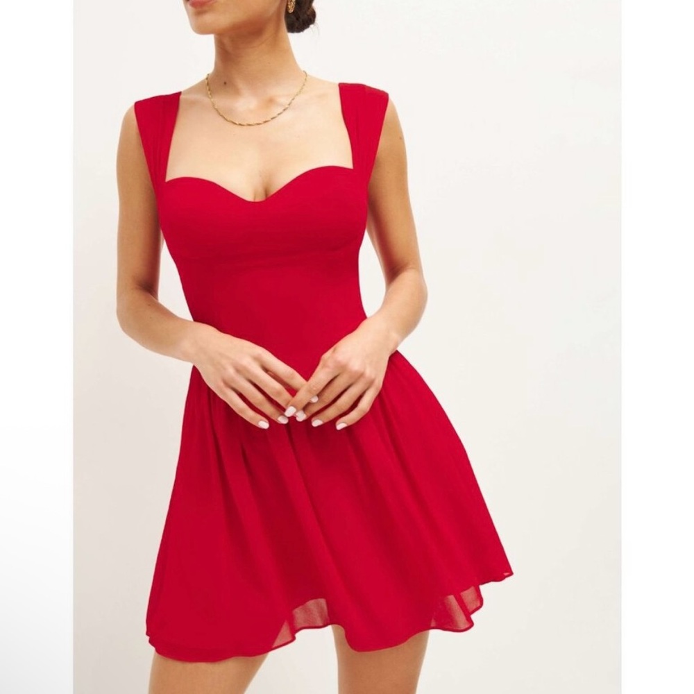 Reformation Taiga Sweetheart Mini Dress Poinsetta Red SIZE 4 $218